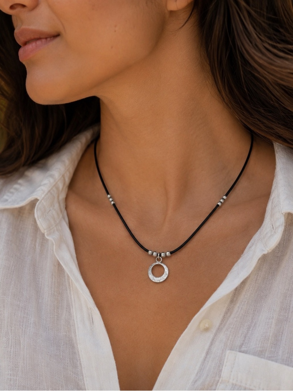 Silpada Vintage Hammered Sterling Circle & Black Leather Necklace